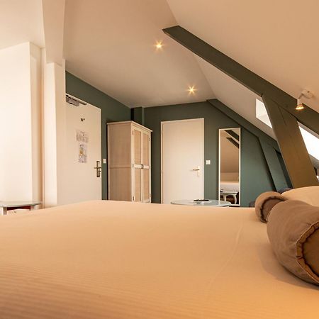 Hotel Spa De La Citadelle Lorient Port-Louis Exteriör bild
